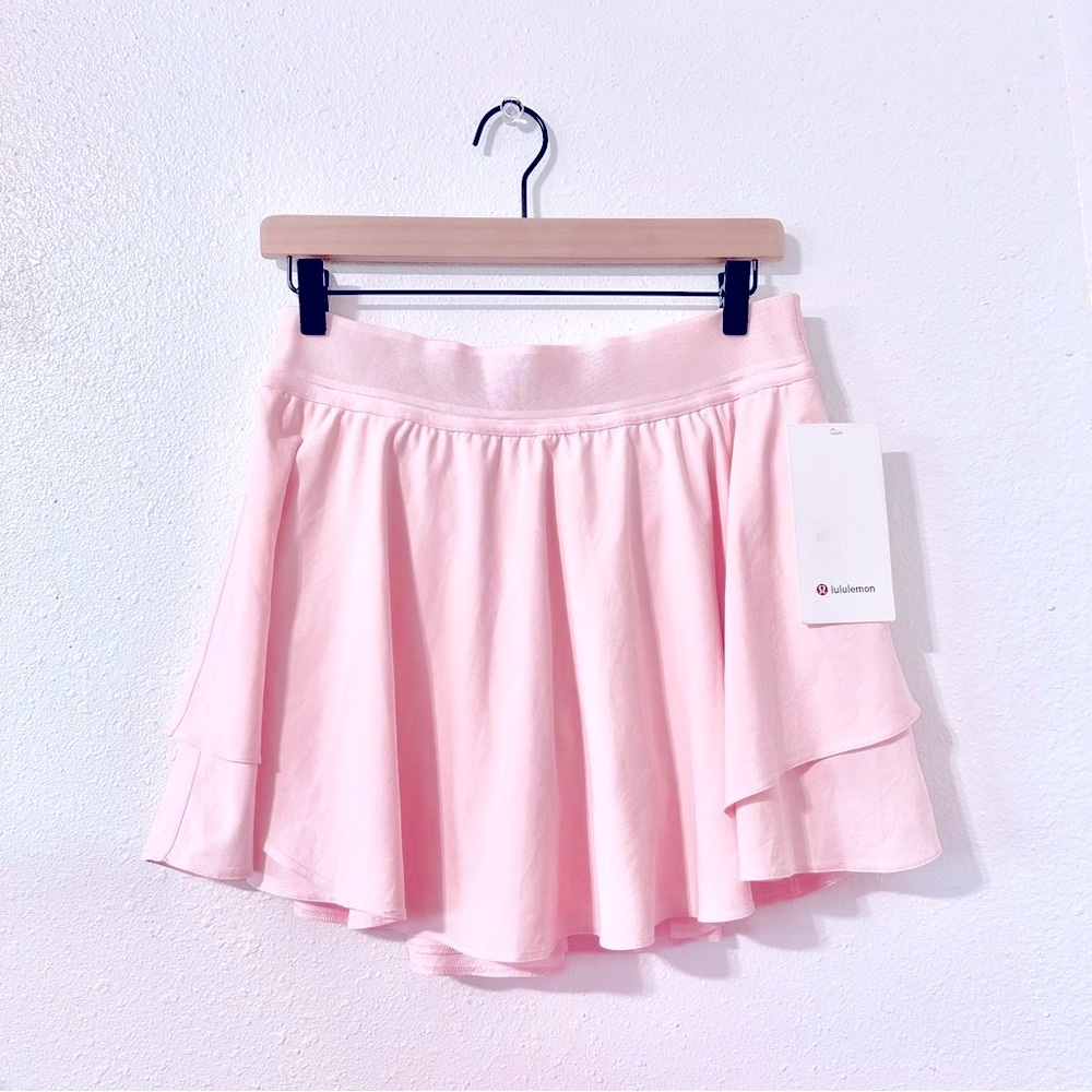Lululemon Court Rival HR Skirt * Long strawberry milkshake